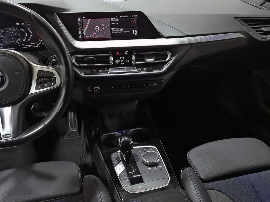 BMW Serie 1 116d Corporate Auto. 28