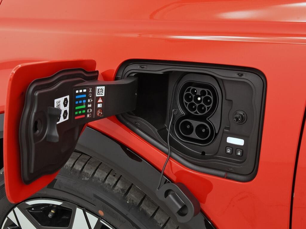 Nissan Micra Long Range 4x2 Tekna 37