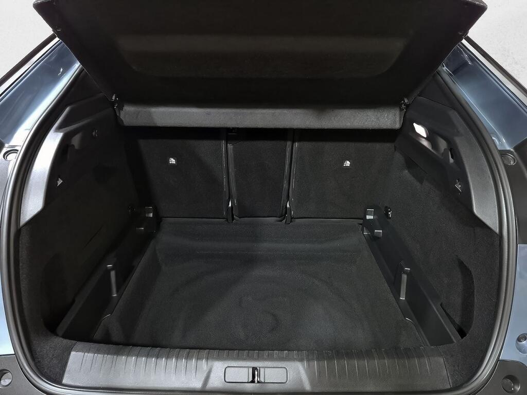 Peugeot 3008 Hybrid 1.2 100KW Allure eDCS6 36