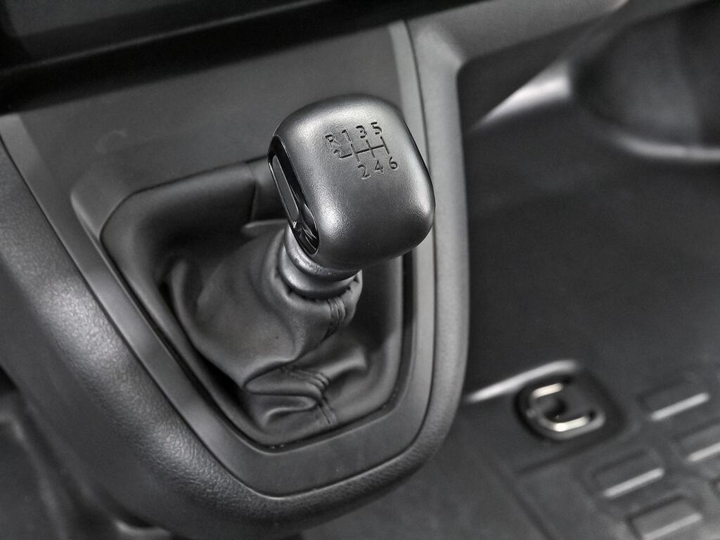 Peugeot Expert FG 1.5 BLUEHDI 120 STANDARD 4P 30