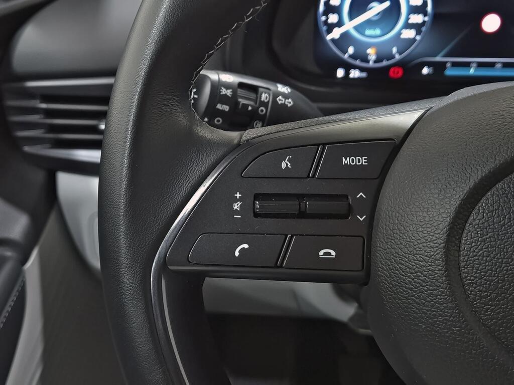 Hyundai i20 1.0 TGDI 74kW (100CV) 48V Tecno 16