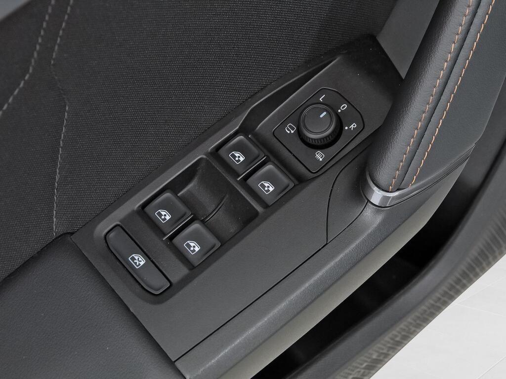 Cupra León 1.5 TSI 110kW (150CV) 10