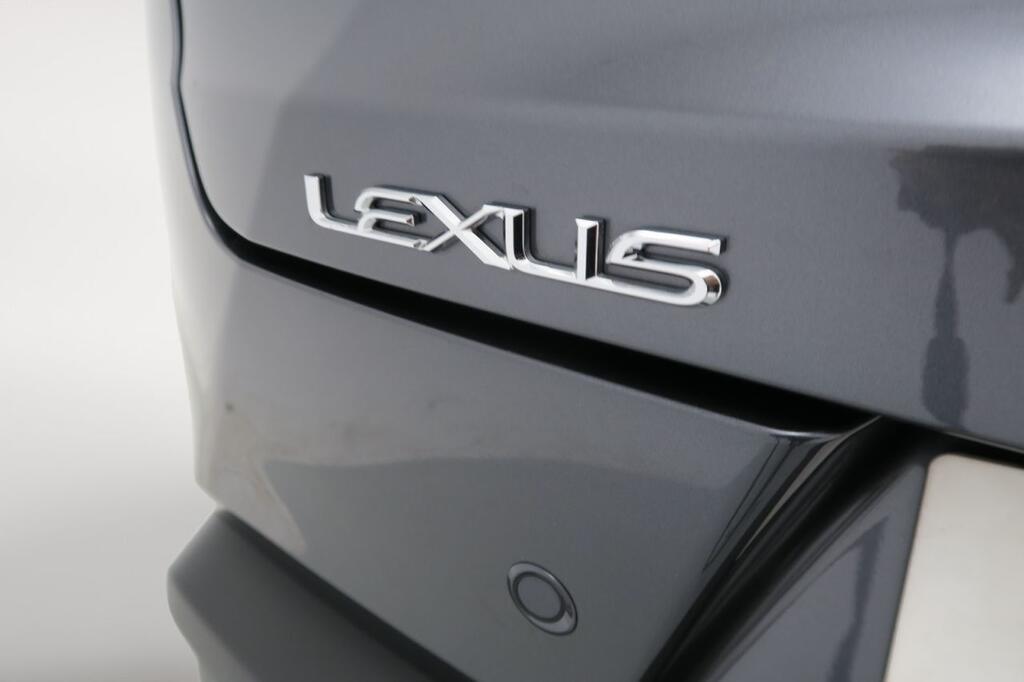 Lexus UX 300H PLUS 2.0 HYBRID 199 CV AUTO 5P 20