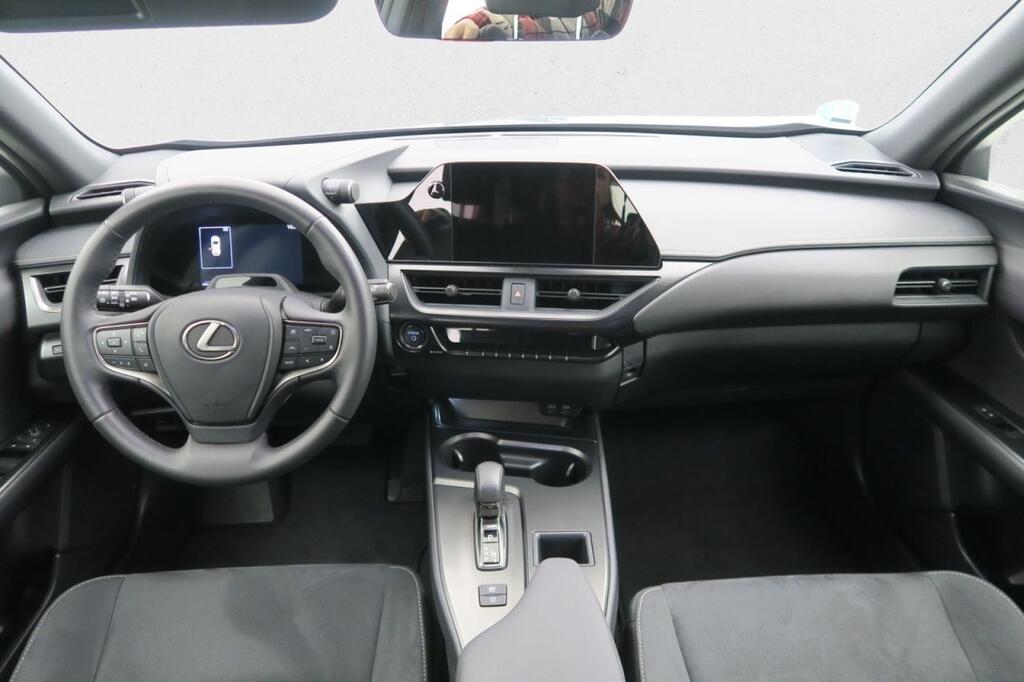 Lexus UX 300H PLUS 2.0 HYBRID 199 CV AUTO 5P 12