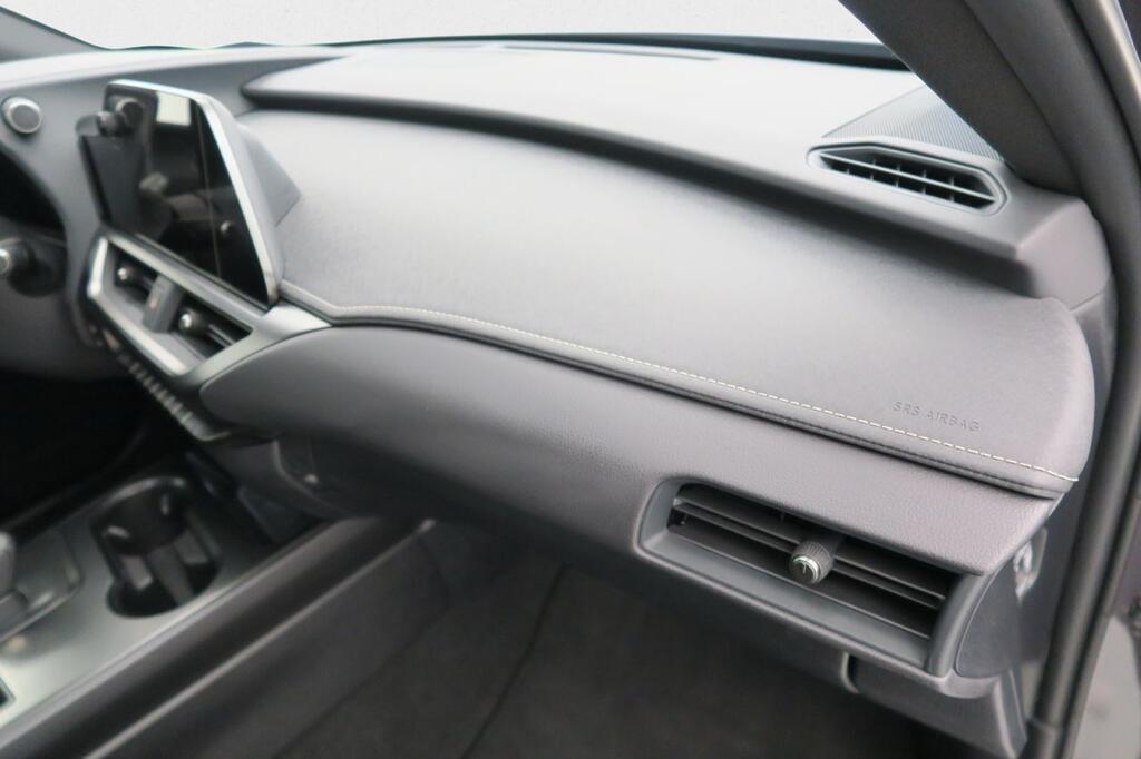 Lexus UX 300H PLUS 2.0 HYBRID 199 CV AUTO 5P 15