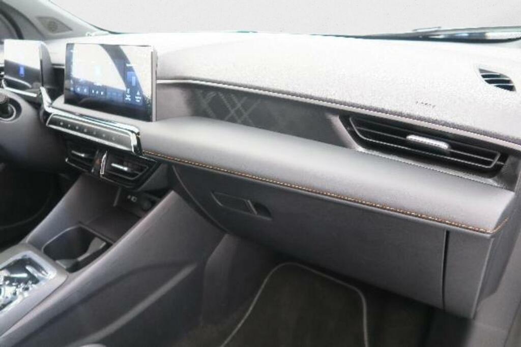 MG MG3 HEV LUXURY 13