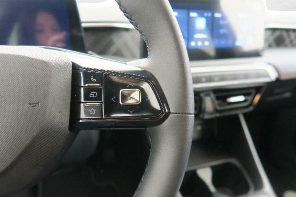 MG MG3 HEV LUXURY 12