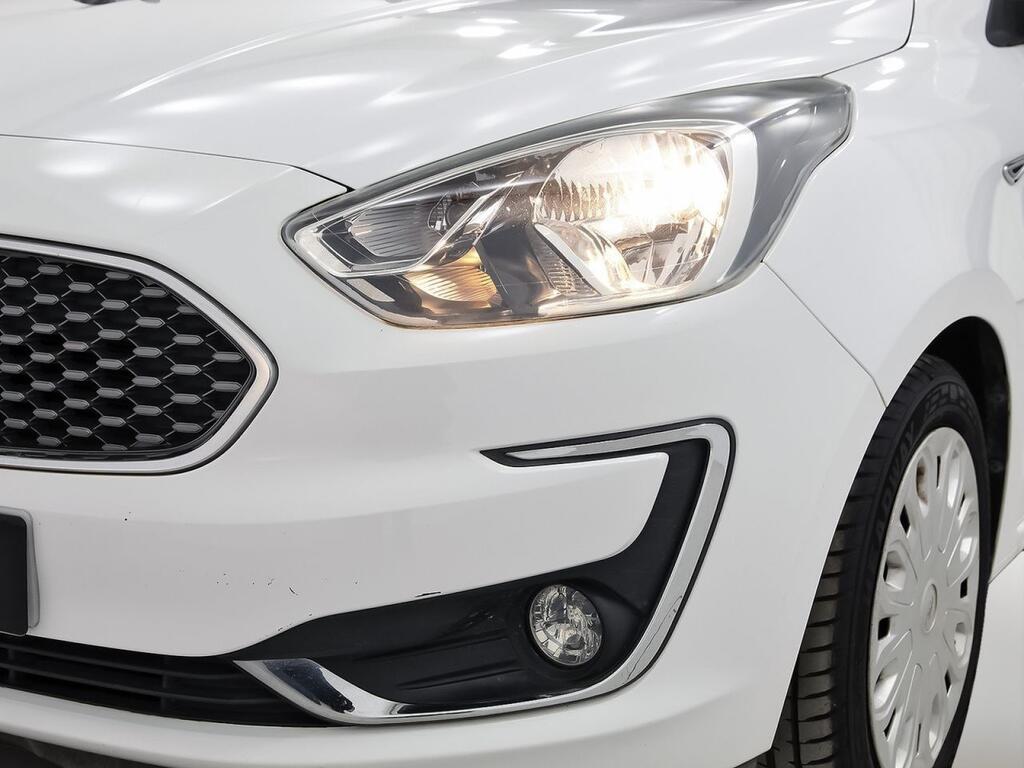 Ford Ka 1.2 Ti-VCT 51kW Essential 26