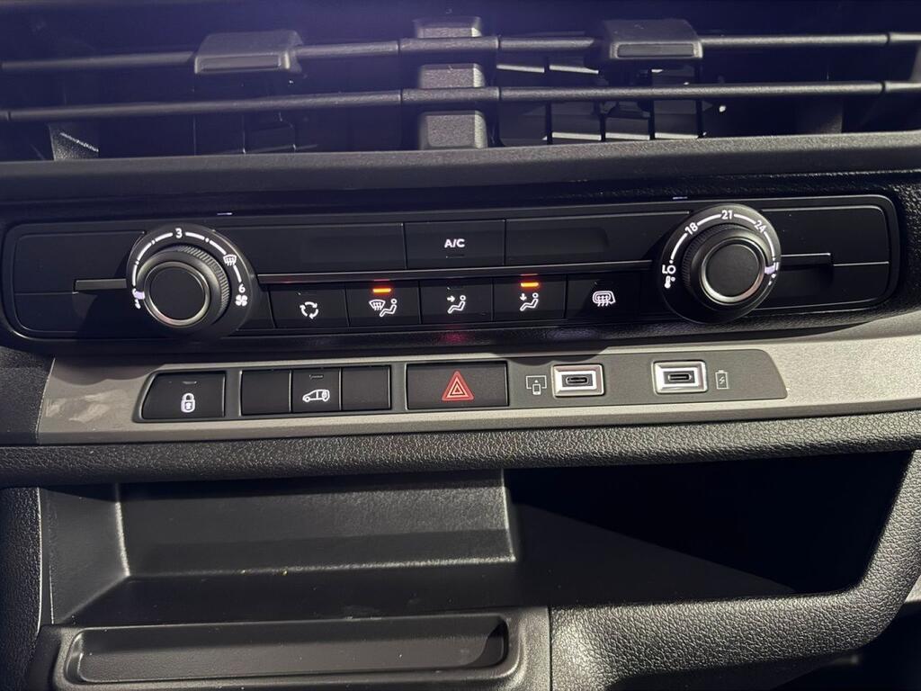 Citroën Jumpy FG BEV 75KWH 136CV XL 4P (DEMO) 18