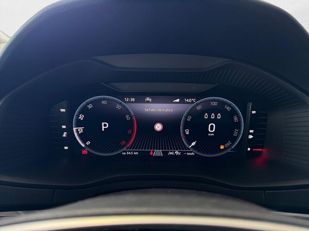 Skoda Karoq 1.5 TSI 110kW (150CV) DSG ACT Plus 11