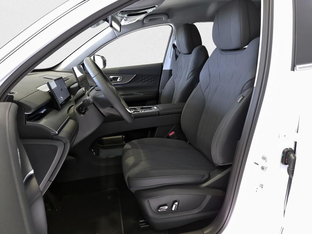 Ebro S800 1.5 TGDI PHEV Premium E-CVT 7