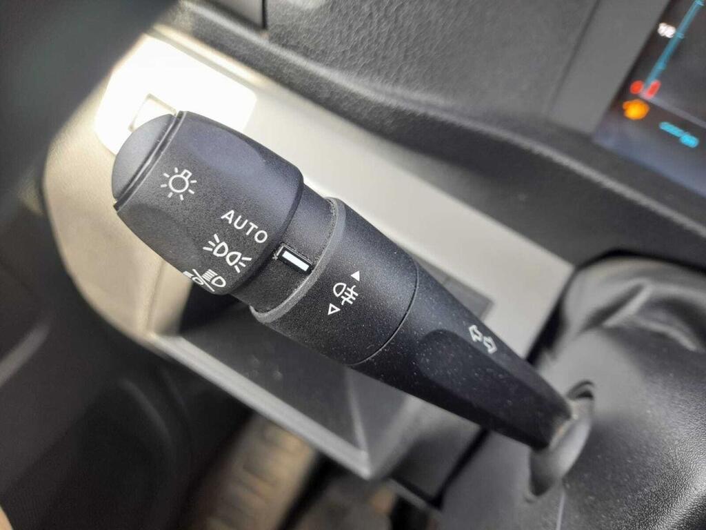 Citroën Jumpy FG 1.5 BLUEHDI 120 M 4P 18