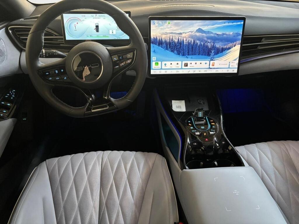 BYD Seal Sedan BEV 83KWH DESIGN 313 4P 8