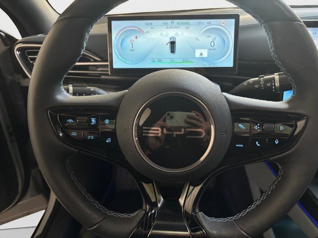 BYD Seal Sedan BEV 83KWH DESIGN 313 4P 6