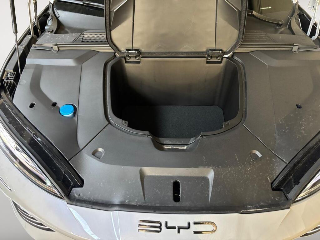 BYD Seal Sedan BEV 83KWH DESIGN 313 4P 13