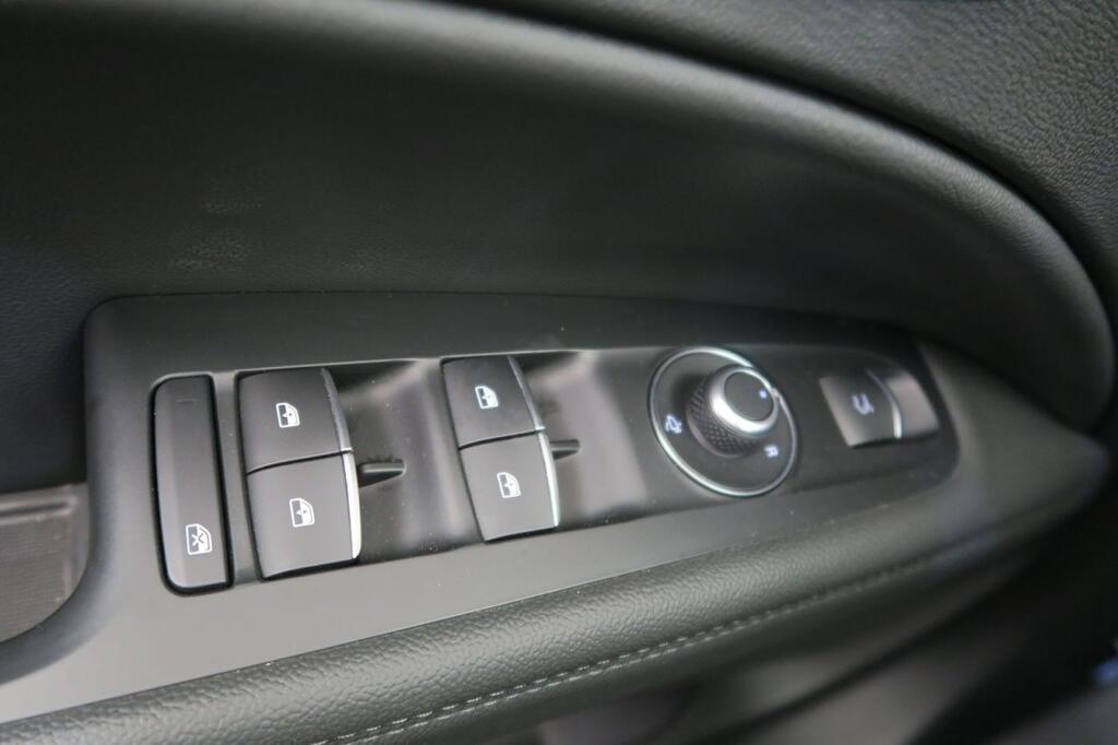 Alfa Romeo Stelvio VELOCE 2.2 TD TURBO 210 CV 4WD AUTO 5P 13