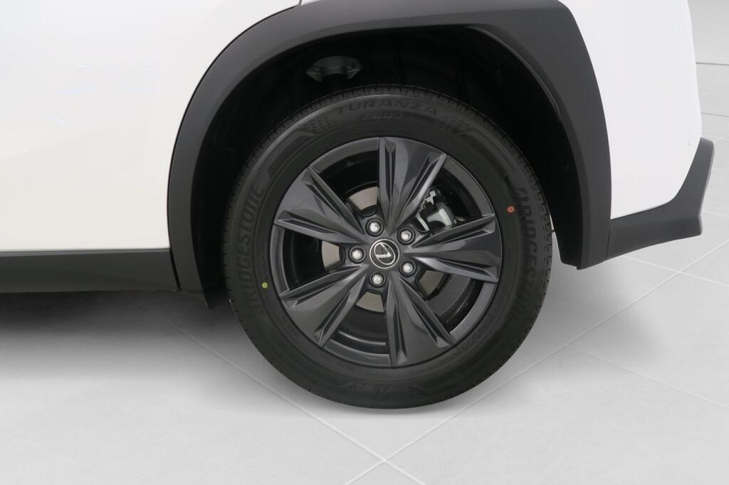 Lexus UX 300H PLUS 2.0 HYBRID 199 CV AUTO 5P 18