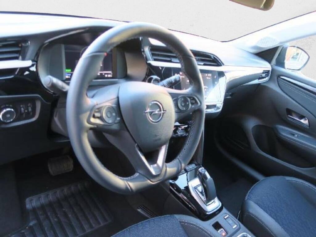 Opel Corsa -e Design & Tech BEV 50kWh 136 CV (100kW) 5