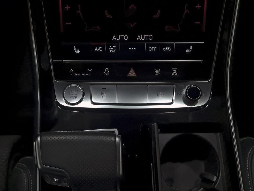 Audi Q8 45 TDI 170kW Black L quattro tiptronic 31