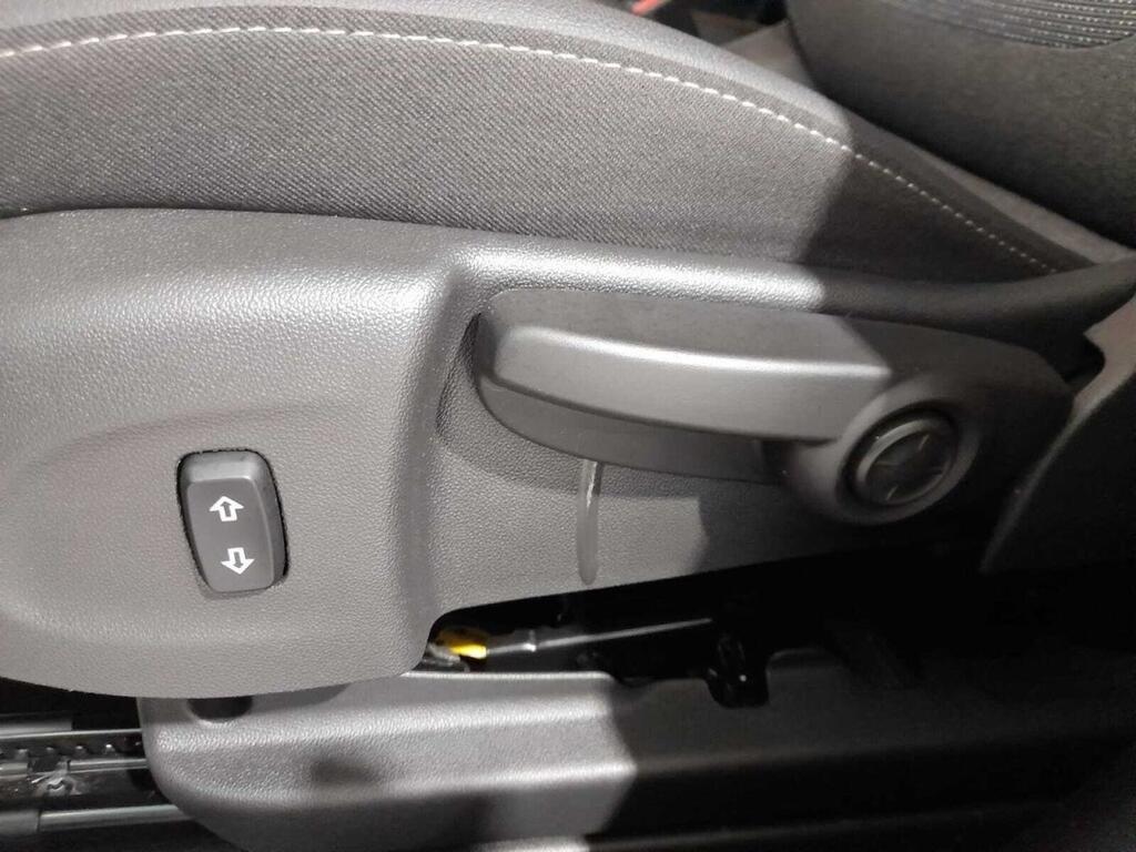 Opel CrossLand 1.2 81kW (110CV) Elegance Pack 39