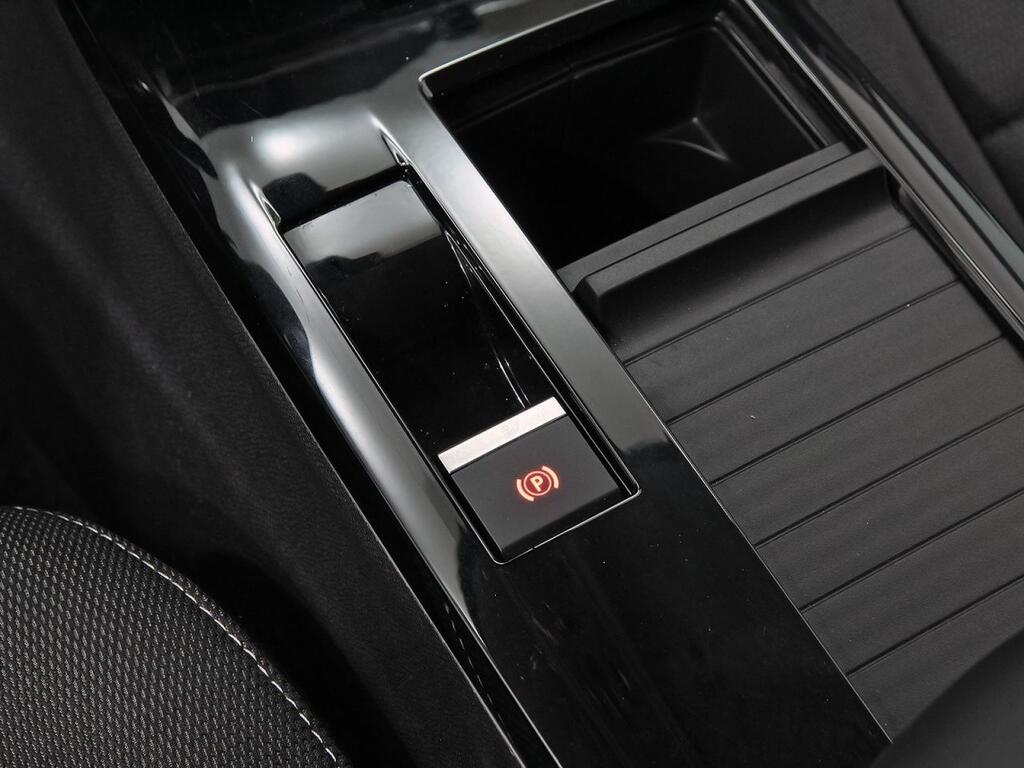 Citroën C4 Hybrid 145 ë-DCS6 Plus 30