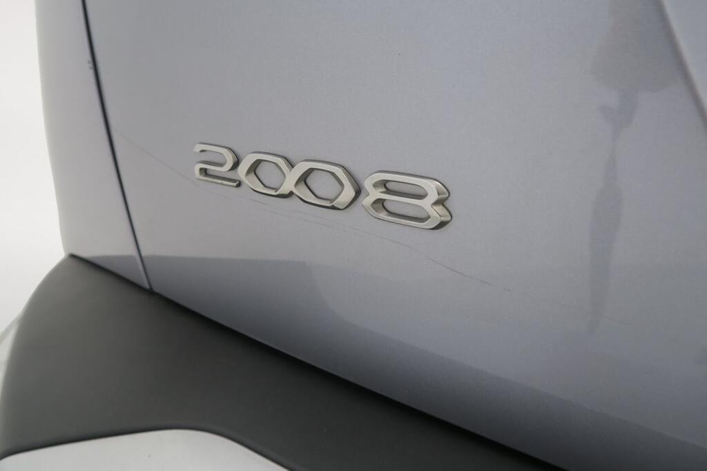 Peugeot 2008 Allure Puretech 100 S&S BVM6 16
