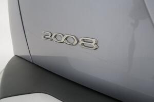 Peugeot 2008 Allure Puretech 100 S&S BVM6 16
