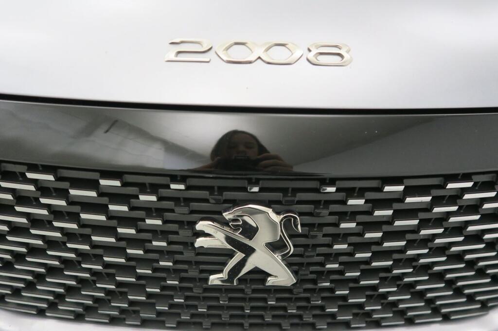 Peugeot 2008 Allure Puretech 100 S&S BVM6 17
