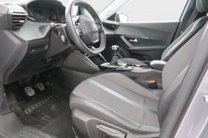 Peugeot 2008 Allure Puretech 100 S&S BVM6 7