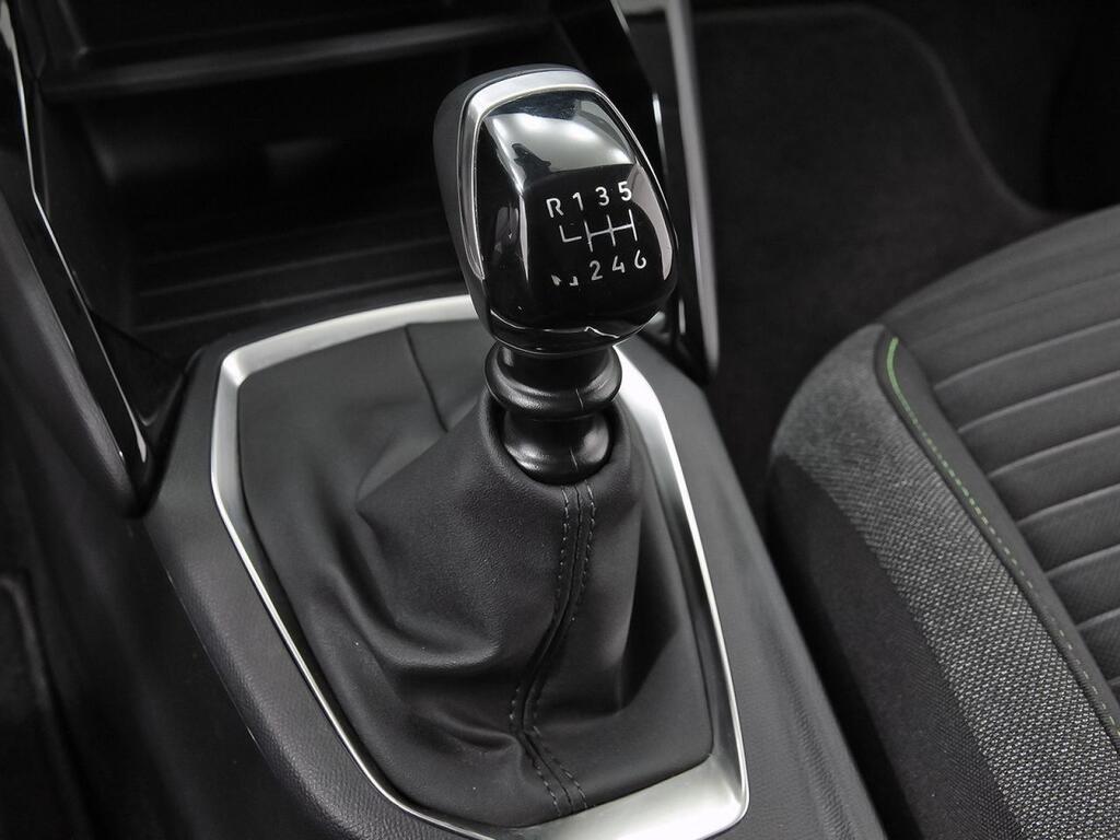 Peugeot 208 Active Puretech 100 30