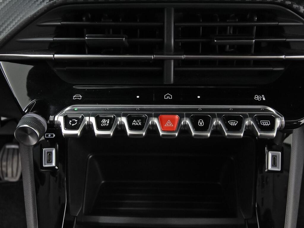 Peugeot 208 Active Puretech 100 29