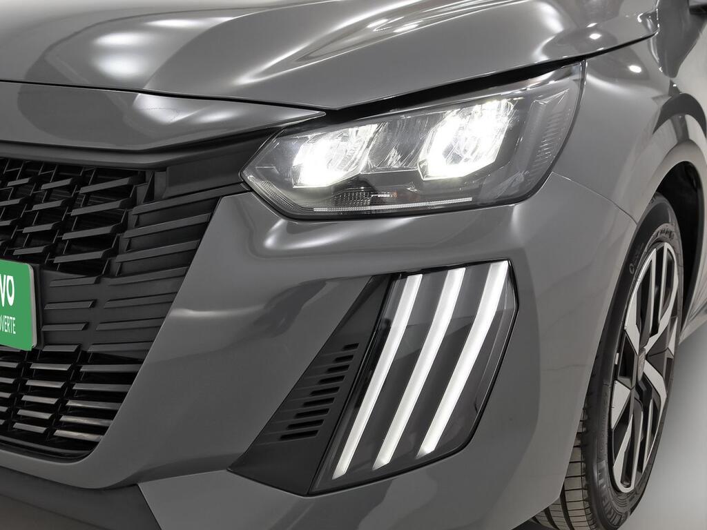 Peugeot 208 Active Puretech 100 31