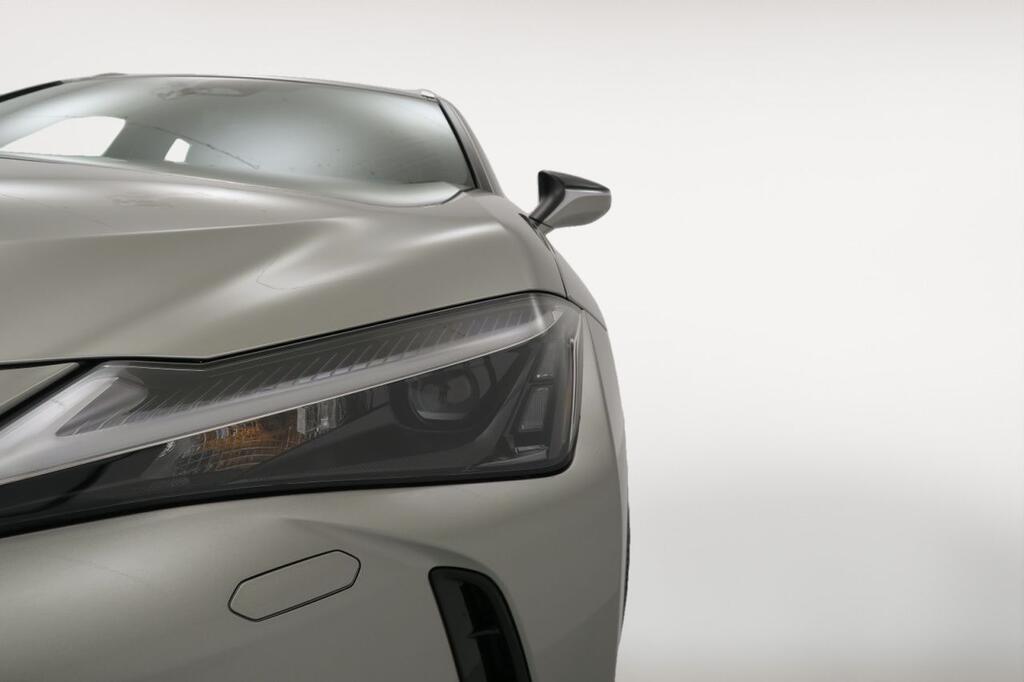 Lexus UX 300H PLUS 2.0 HYBRID 199 CV AUTO 5P 22