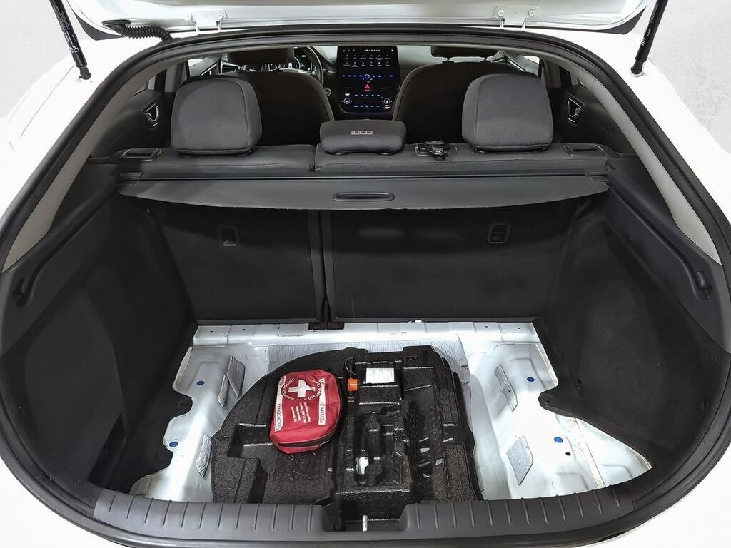 Hyundai IONIQ 1.6 GDI HEV Tecno DCT 38