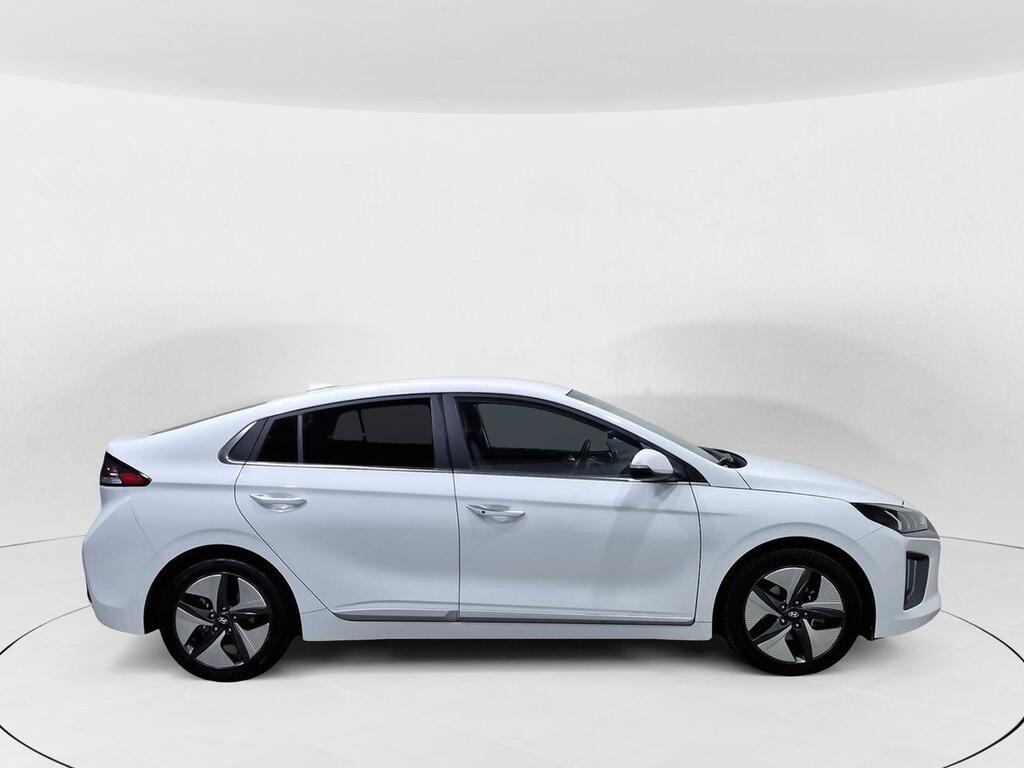 Hyundai IONIQ 1.6 GDI HEV Tecno DCT 3