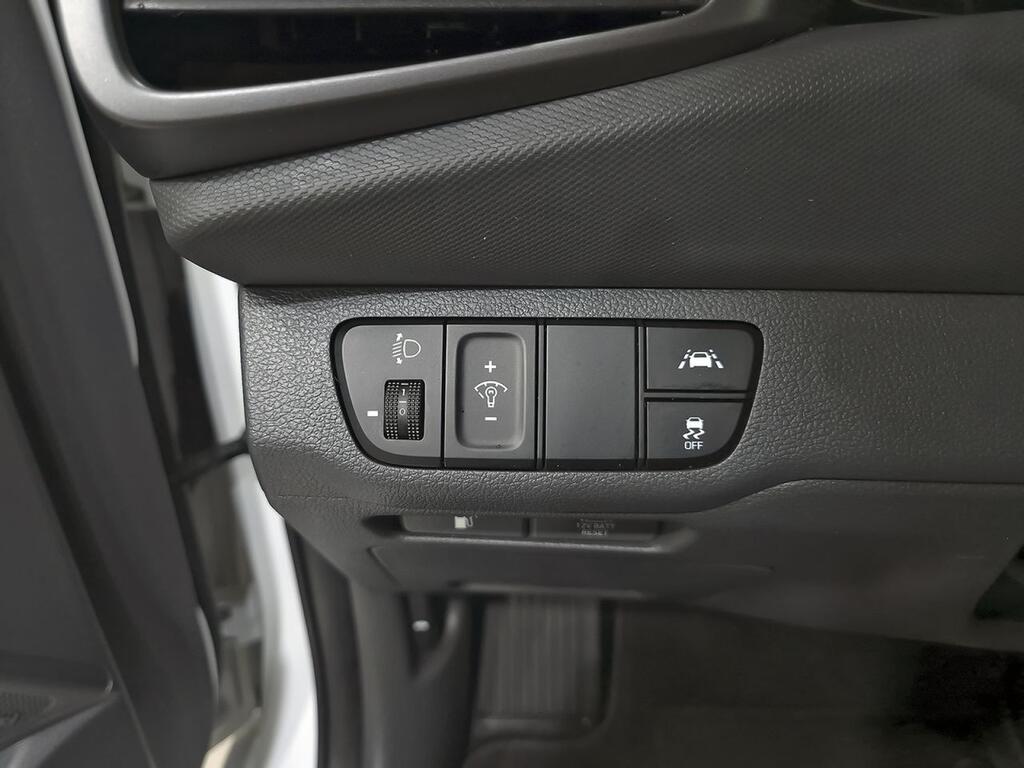 Hyundai IONIQ 1.6 GDI HEV Tecno DCT 12