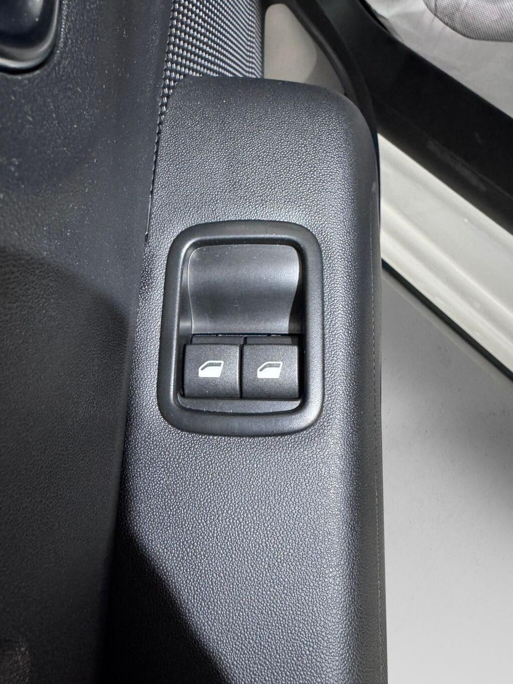 Citroën C3 Origin PureTech 60KW (83CV) Plus 15