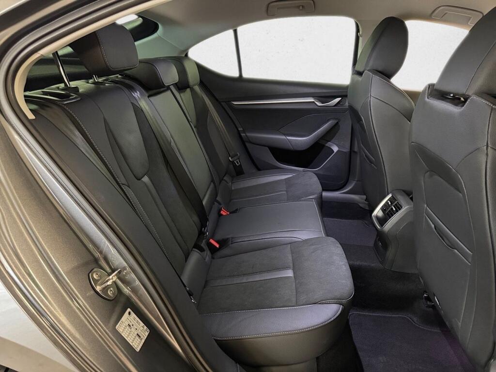 Skoda Octavia 2.0 TDI 110kW (150 CV) DSG Plus 6