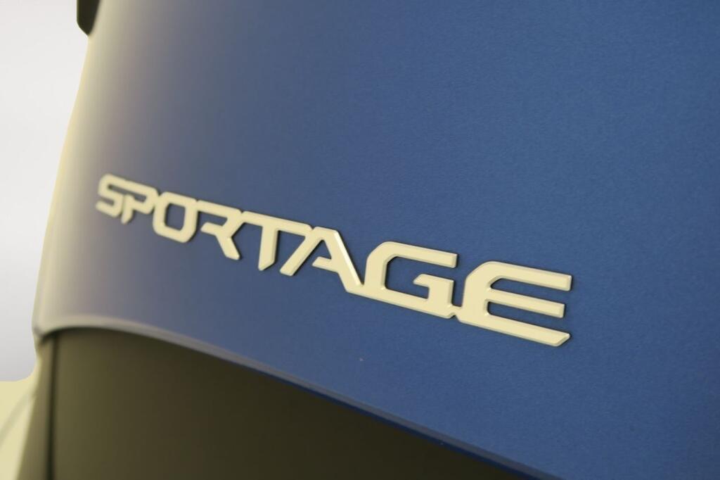 Kia Sportage 1.6 T-GDi MHEV Drive 160CV 4X2 29