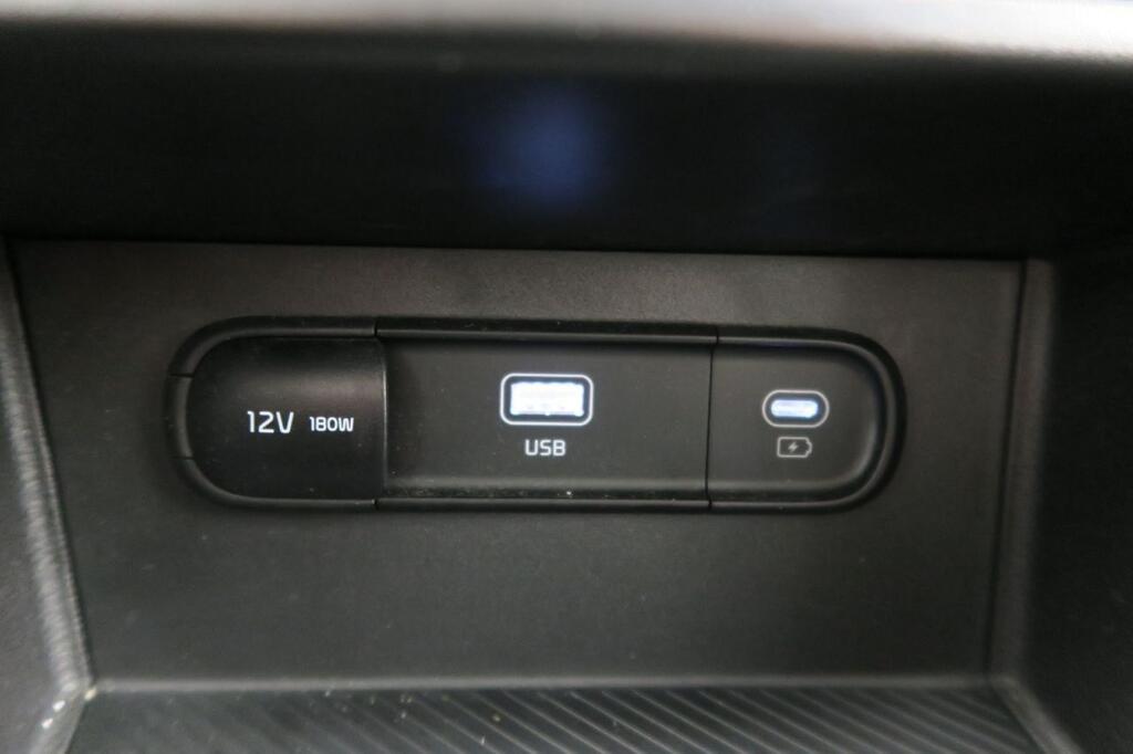 Kia Sportage 1.6 T-GDi MHEV Drive 160CV 4X2 14