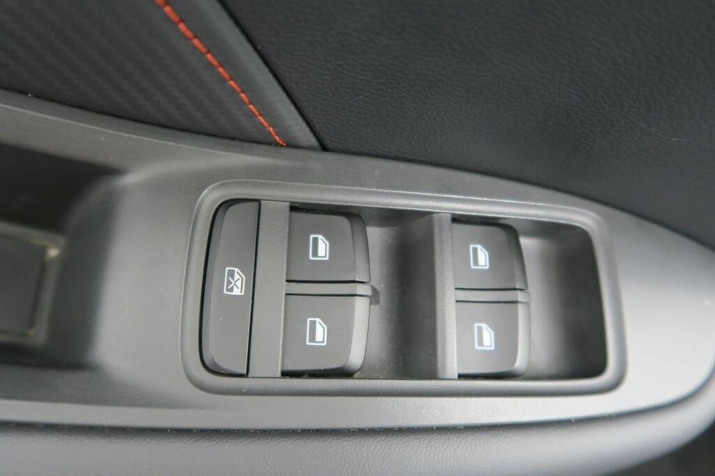 MG ZS SUV 1.5 LUXURY 106 5P 8