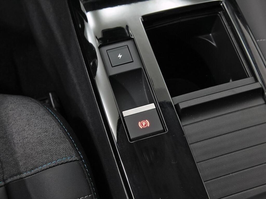 Citroën C4 ë-C4 eléctrico 100kW 50kWh Shine 34