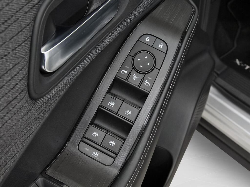 Nissan X-Trail 5pl 1.5 e-POWER 152kW 4x2 A/T N-Connecta 12