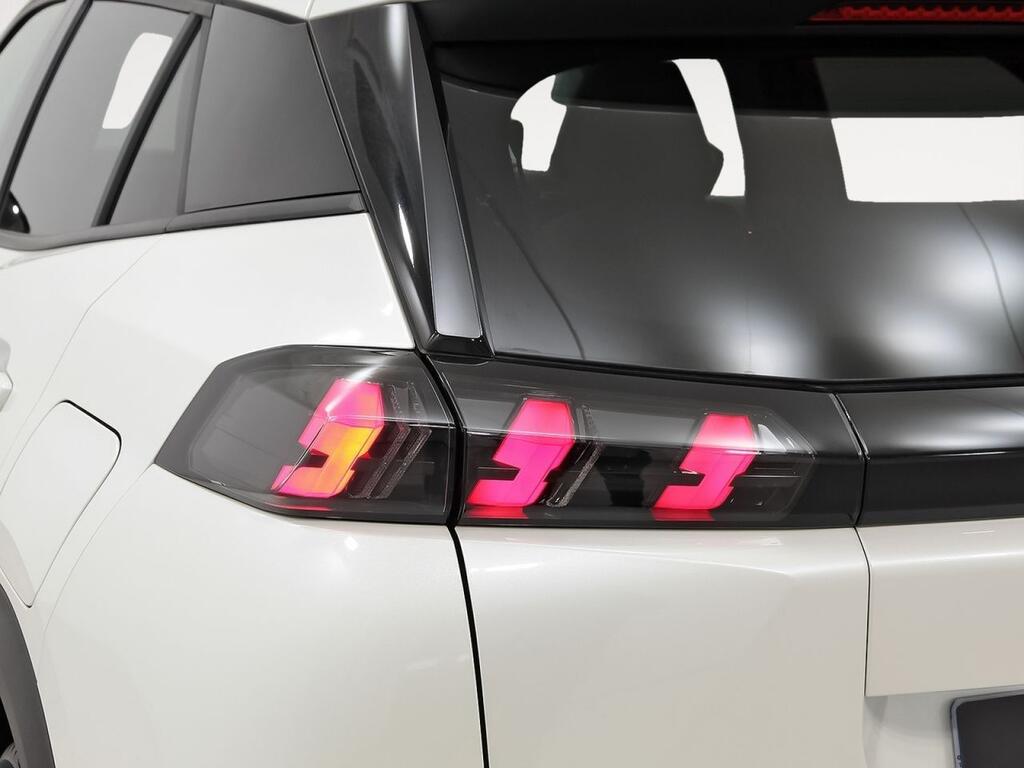 Peugeot 2008 Allure Puretech 100 S&S BVM6 34