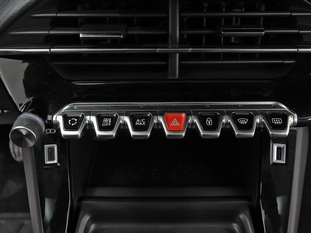 Peugeot 2008 Allure Puretech 100 S&S BVM6 29