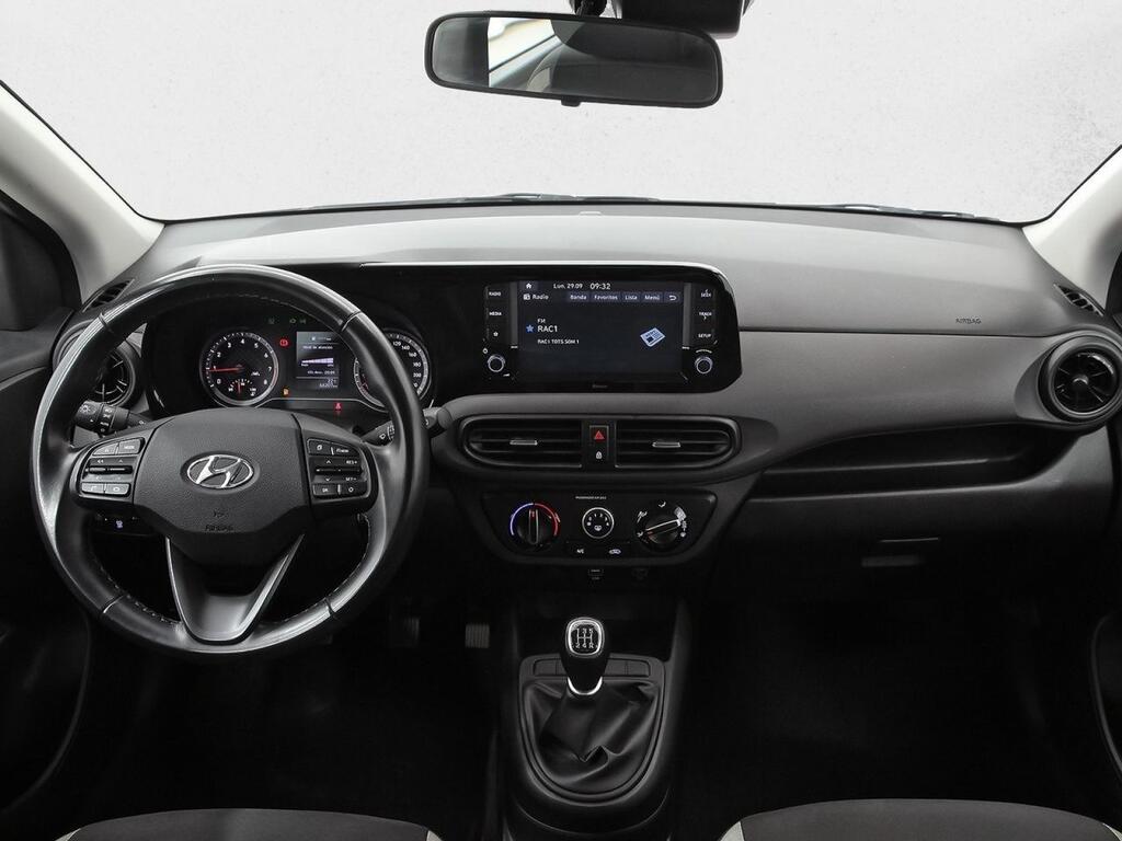 Hyundai i10 1.0 Klass 7