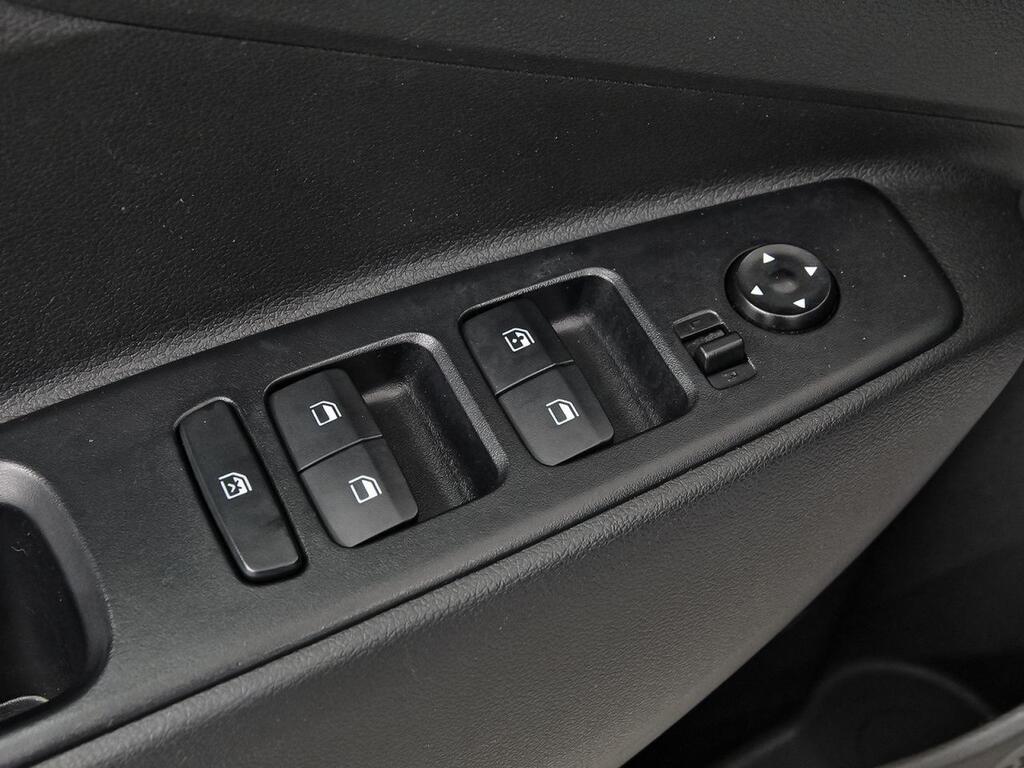 Hyundai i10 1.0 Klass 13