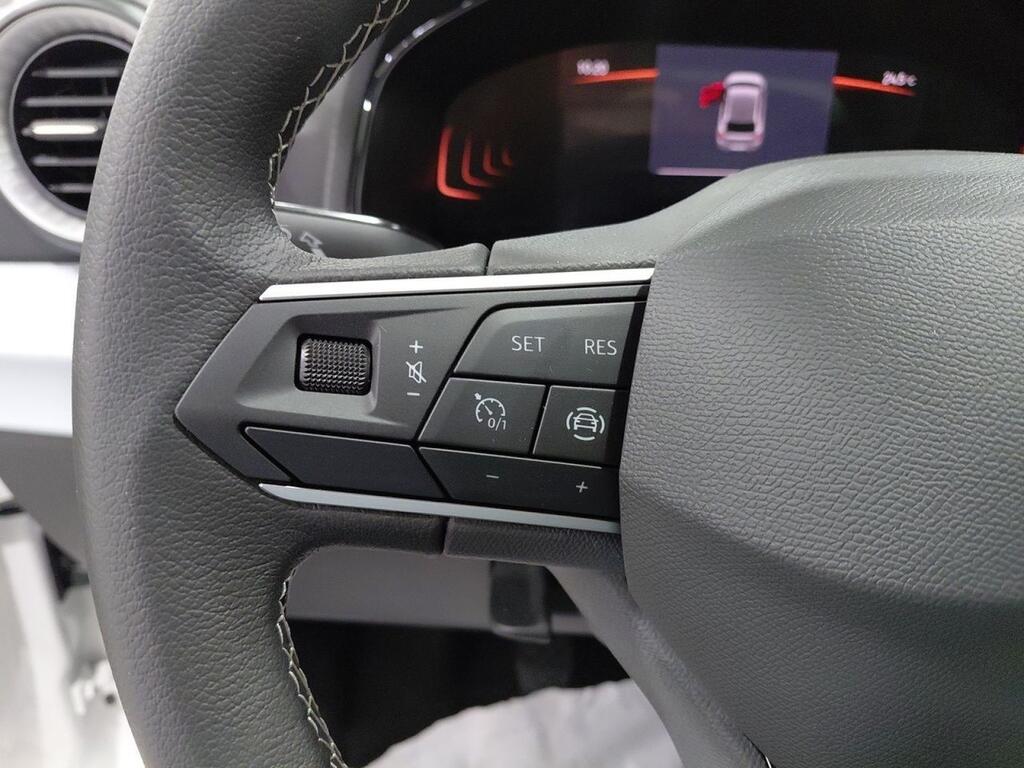 Seat Ibiza 1.0 MPI 59kW (80CV) Style Salta 10