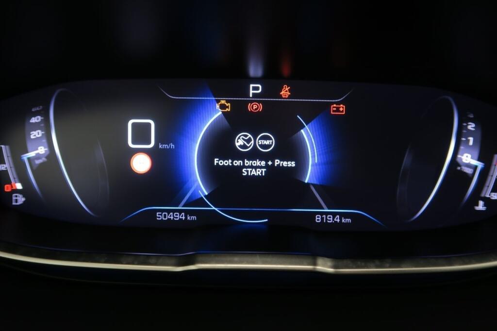 Peugeot 5008 ALLURE PACK 1.2 PURETECH 130 CV AUTO+ENGANCHE 5P 7 PLAZAS 10