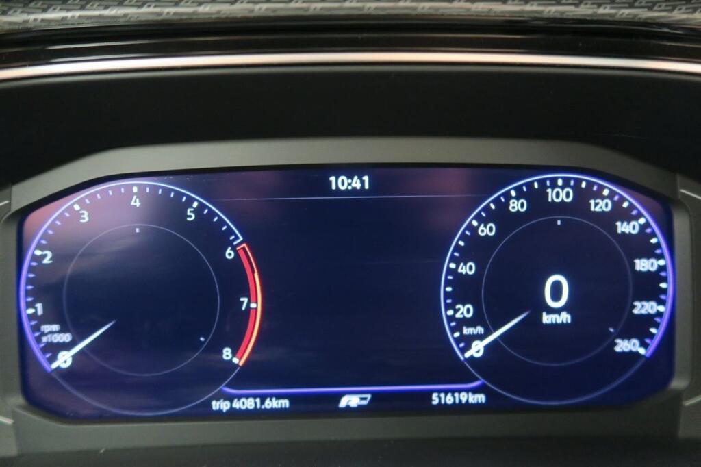 Volkswagen T-Cross SPORT R-LINE 1.0 TSI 110 CV 5P 9